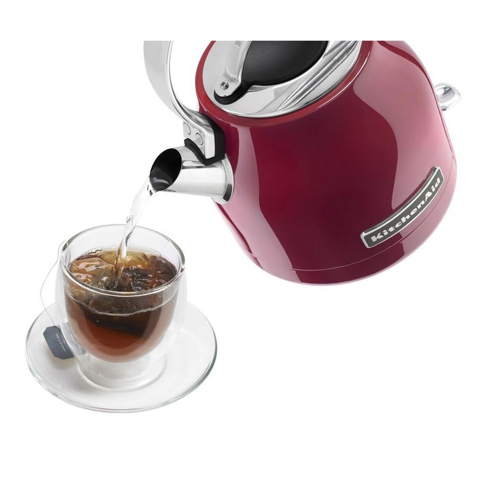 KITCHENAID® GLASS TEA KETTLE OFFERS TEA LOVERS EASY MASTERY OF THE