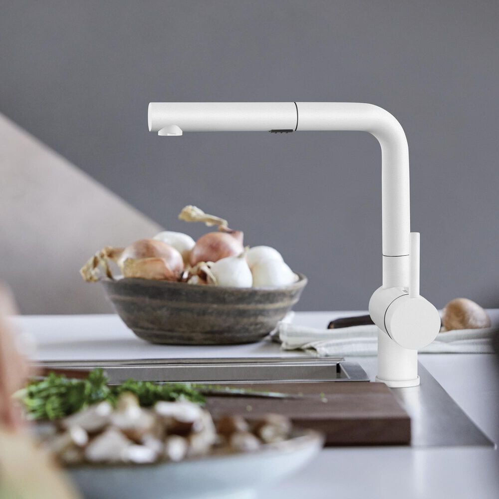 Blanco Linus 1.5 GPM Low-Arc Pull-Out Kitchen Faucet in White, , large