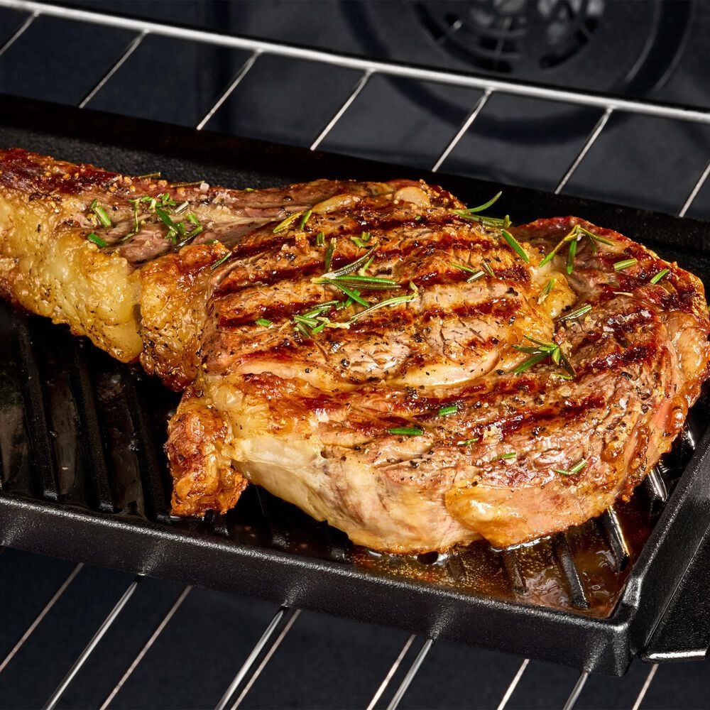 Maytag 5.3 Cu. Ft. Slide-In Electric Range in Fingerprint Resistant Stainless Steel, , large