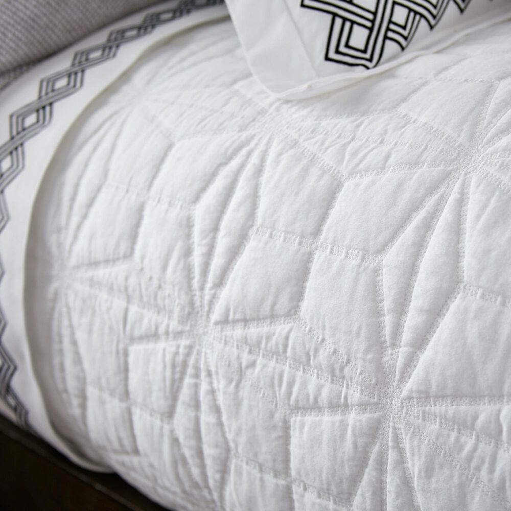 Amity Home 3-Piece Queen Bedding Set in White, , large