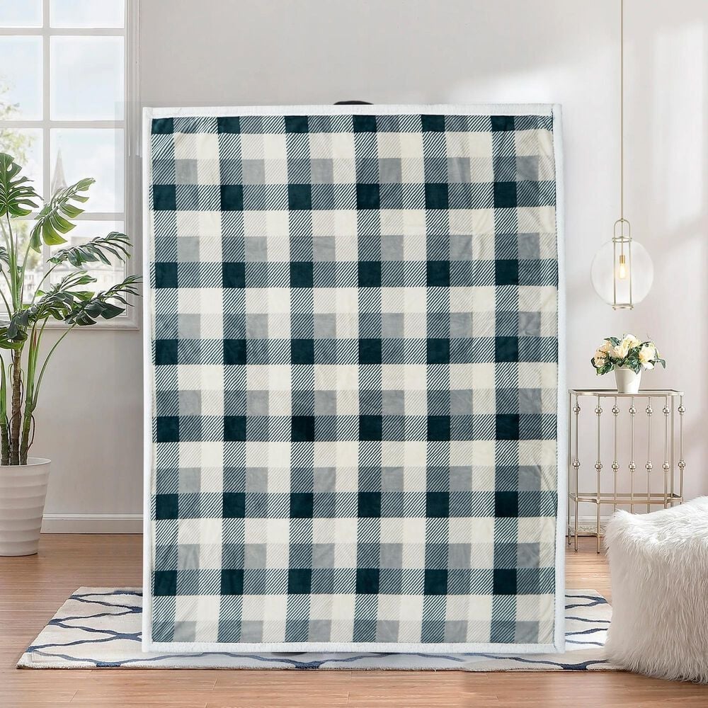 Duke Imports Flannel Sherpa Plaid Throw in Green and Grey, , large