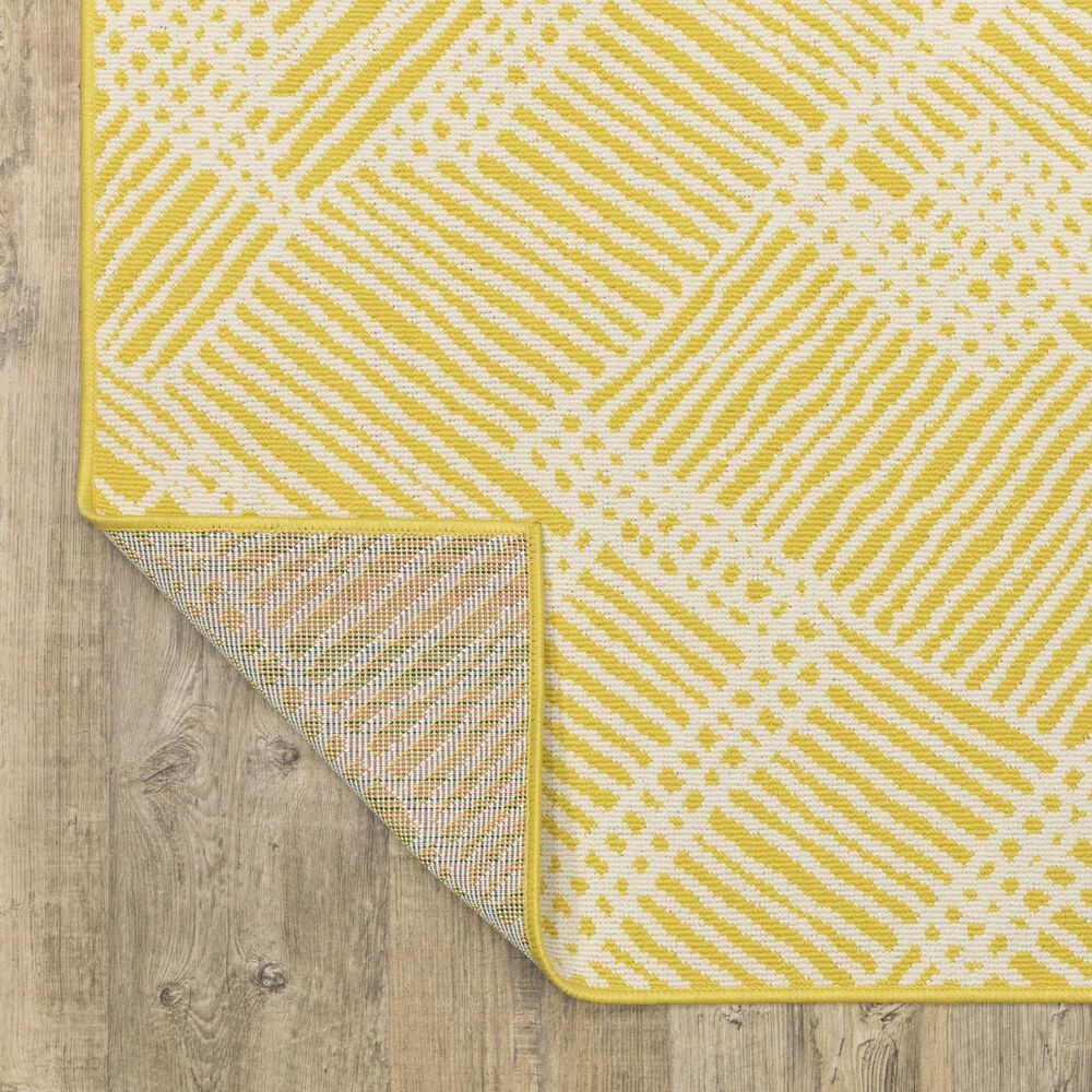 Oriental Weavers Havana Yellow and Ivory 5'3" x 7'3" Indoor/Outdoor Area Rug, , large