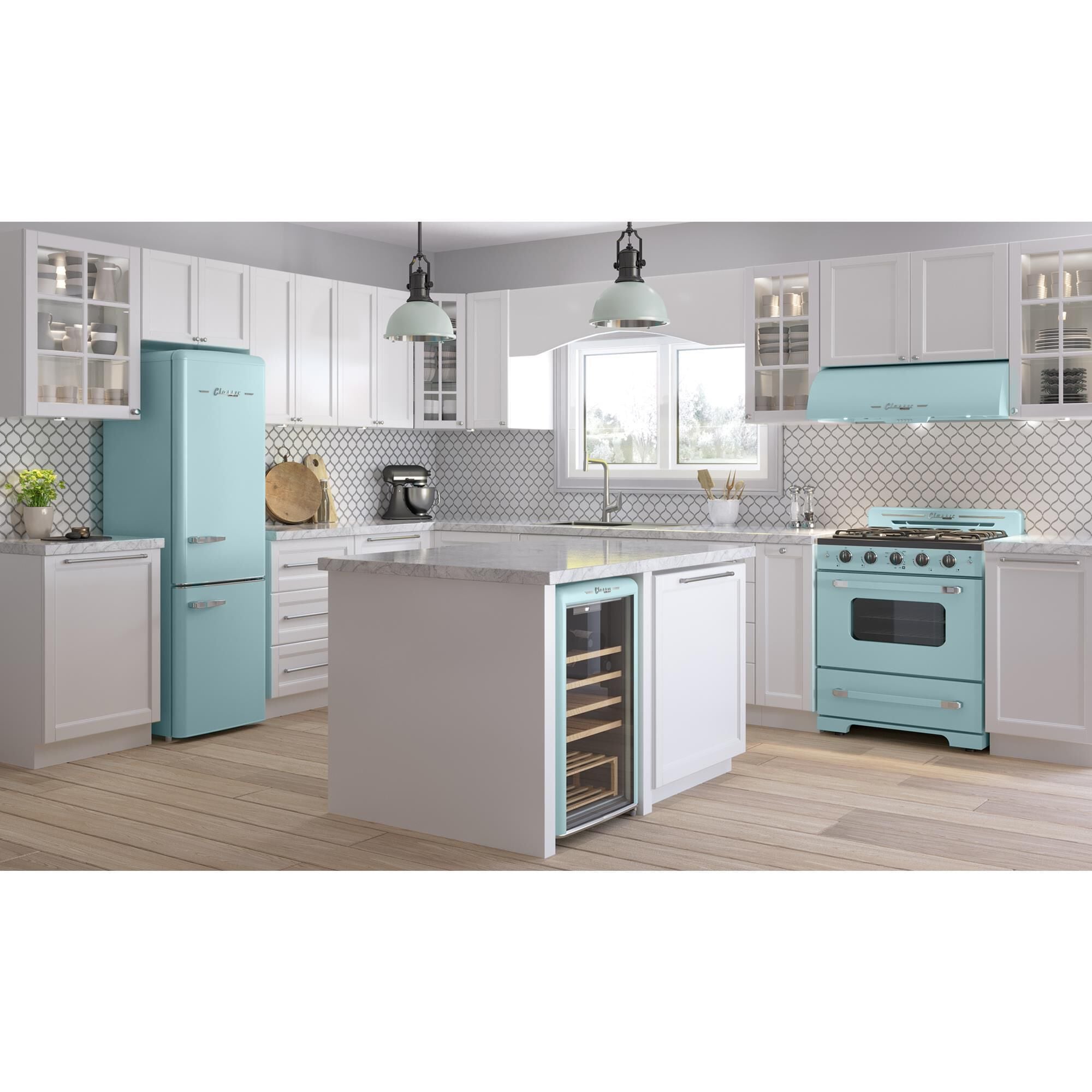 Unique Appliances Classic Retro 9 Cu. Ft. Bottom Freezer