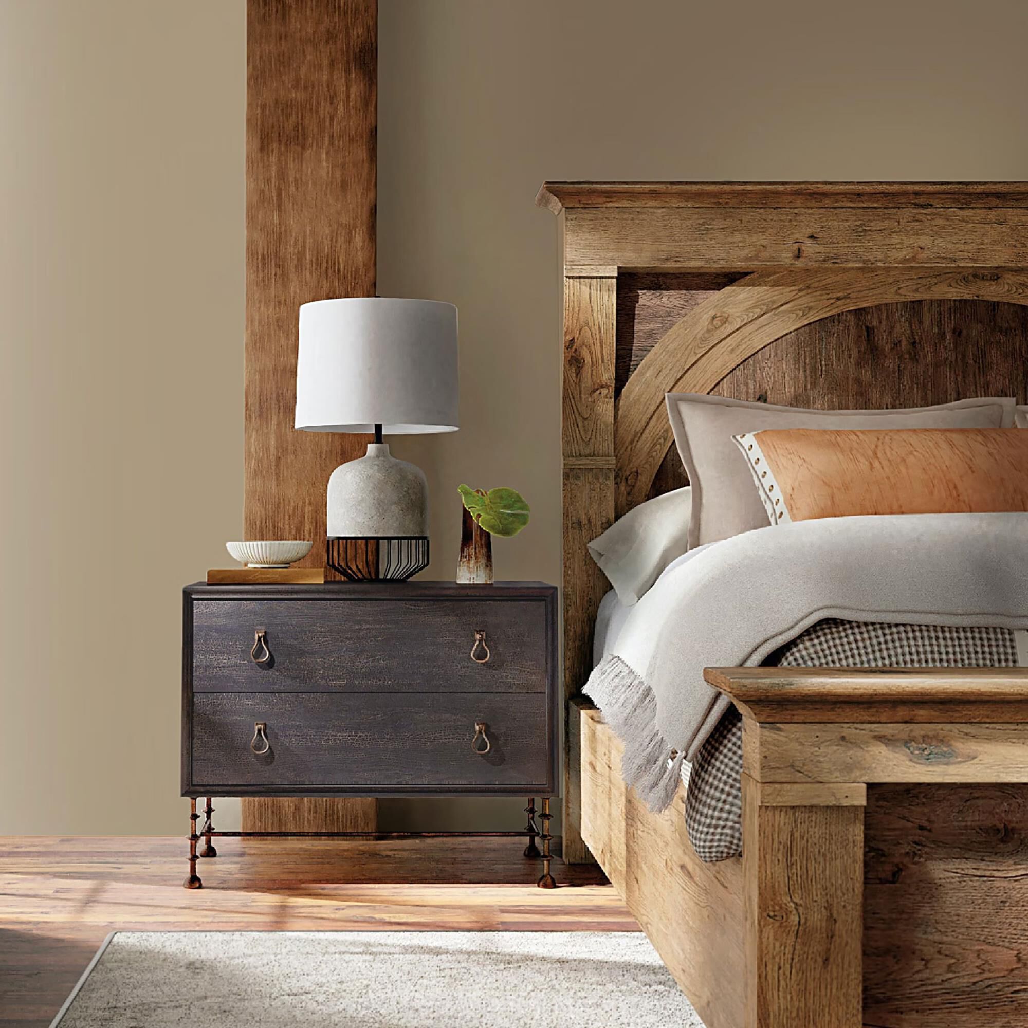 Solid wood store bachelor chest