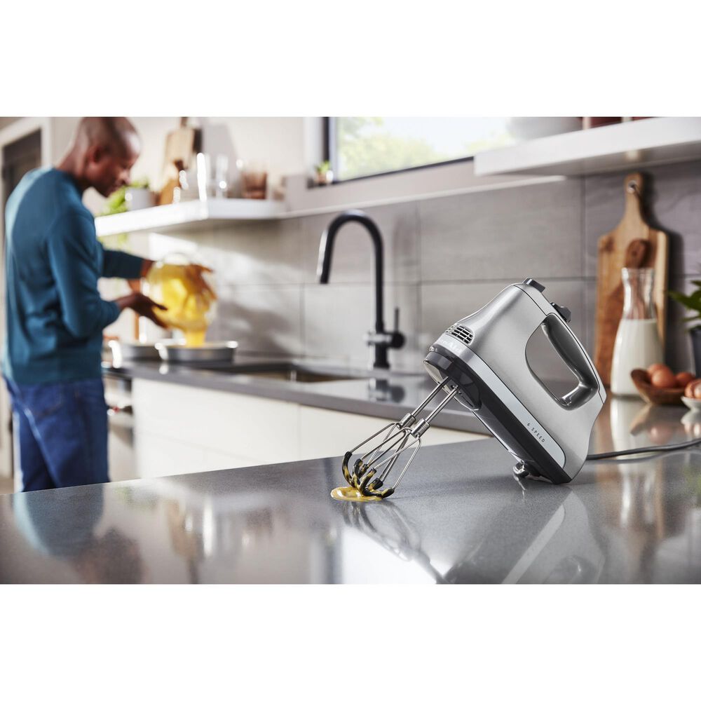 KitchenAid® Guides: Flex-Edge Beater 