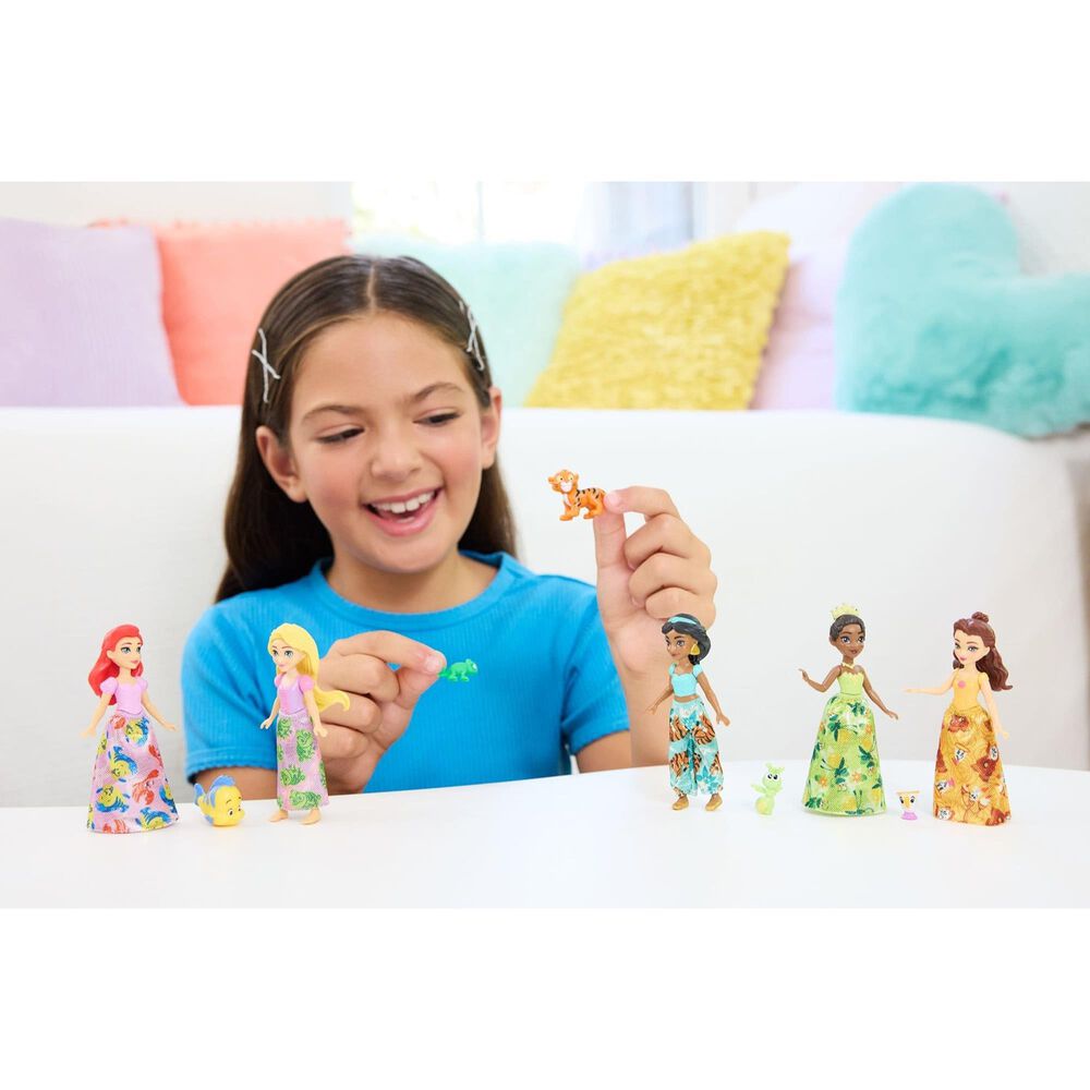 Mattel Disney Princess and Friends Doll Set with Figures in Multicolor, , large