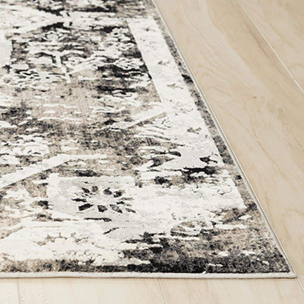 RIZZY Calabria Oriental 5&#39;3&quot; x 7&#39;6&quot; Neutral and Black Area Rug, , large