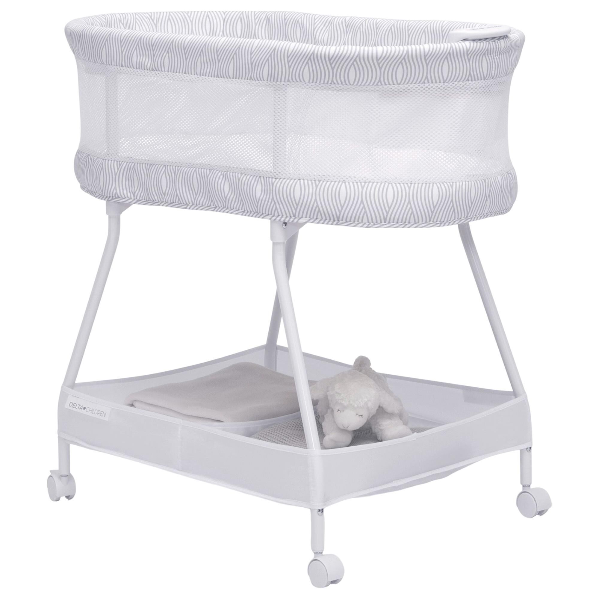 Simmons top oval bassinet
