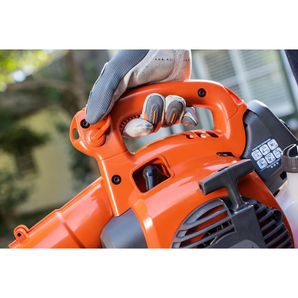 Husqvarna 972-CFM 236-MPH Gas Leaf Blower in Orange, , large