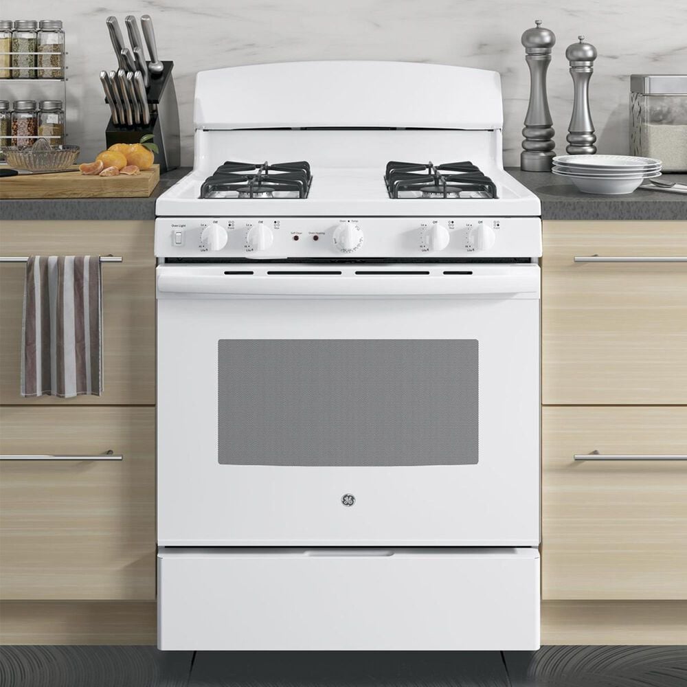 GE Appliances 5.0 Cu. Ft. Freestanding Gas Range in White, , large