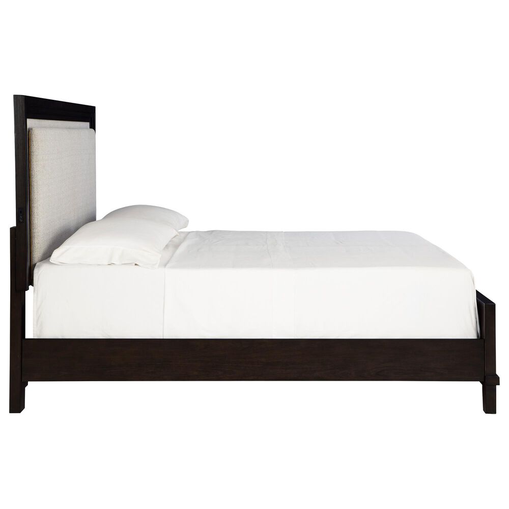 Ashley Neymorton 4-Piece Queen Bedroom Set in Dark Grayish Brown, , large