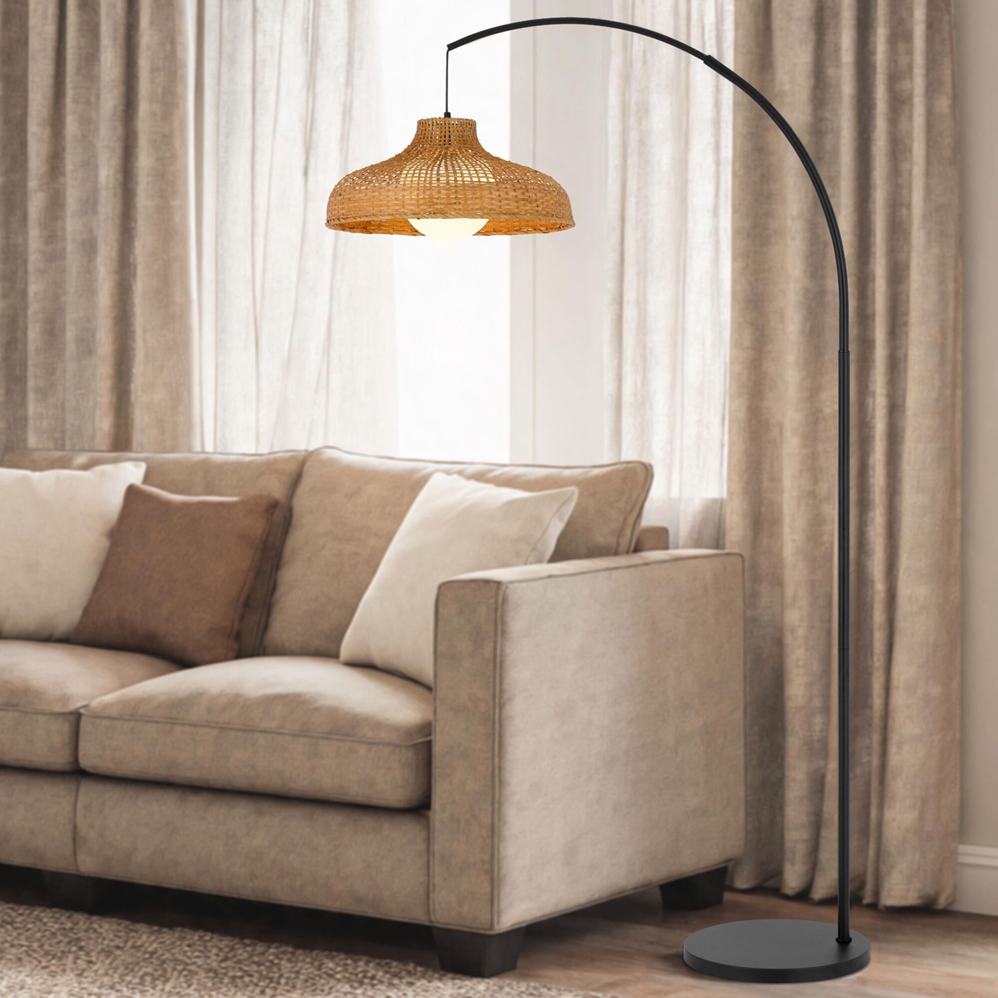 Cal Lighting Makako Arc Floor Lamp in Black