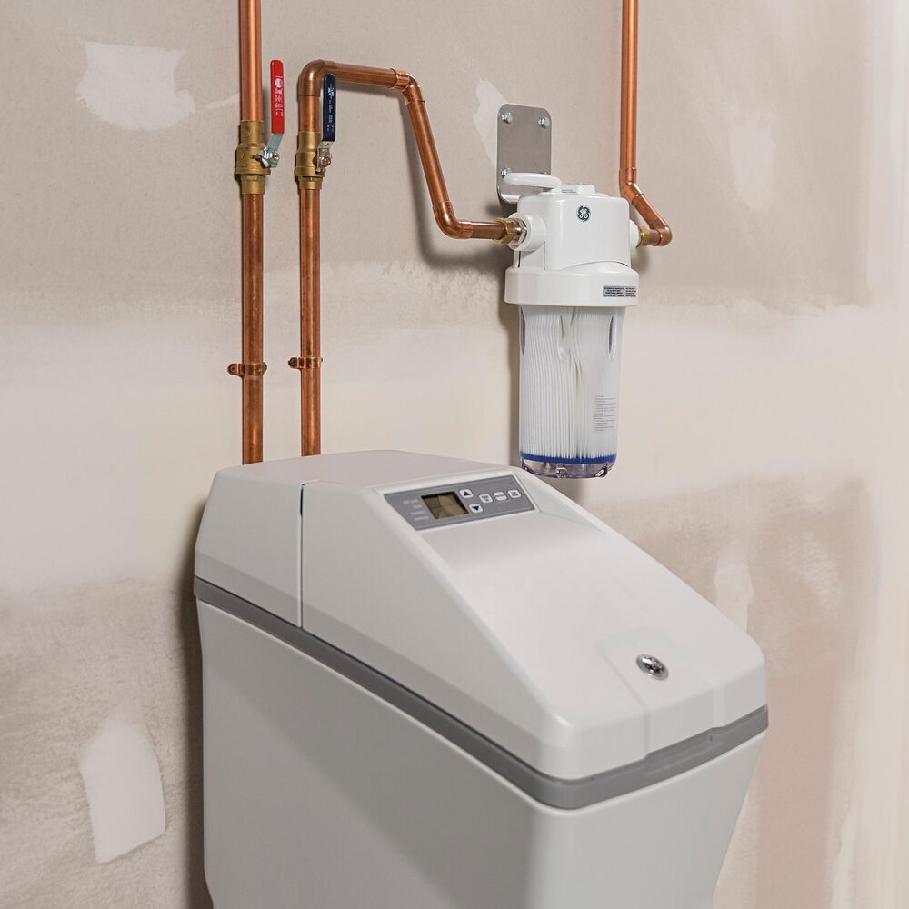 GE Appliances 40,000 Grain Water Softener in White, , large