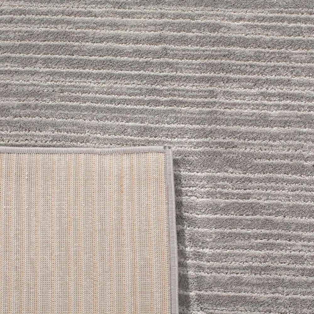 Safavieh Vision 5&#39;1&quot; x 7&#39;6&quot; Silver Area Rug, , large