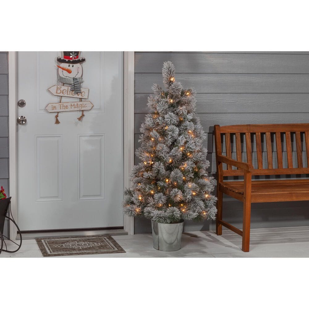 The Gerson Company 4.5&#39; Potted Pre-Lit Flocked Pine Artificial Needle Boise Pine with White Lights in Green, , large