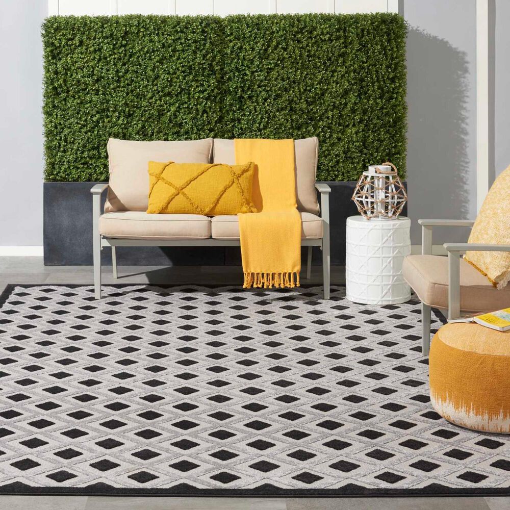 Nourison Aloha Geometric 7&#39; x 10&#39; Black and White Indoor/Outdoor Area Rug, , large