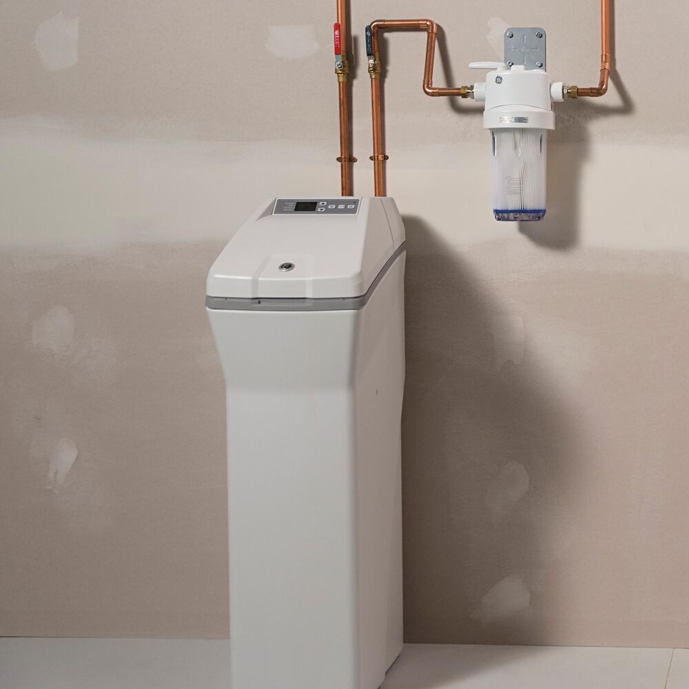 GE Appliances 40,000 Grain Water Softener in White, , large
