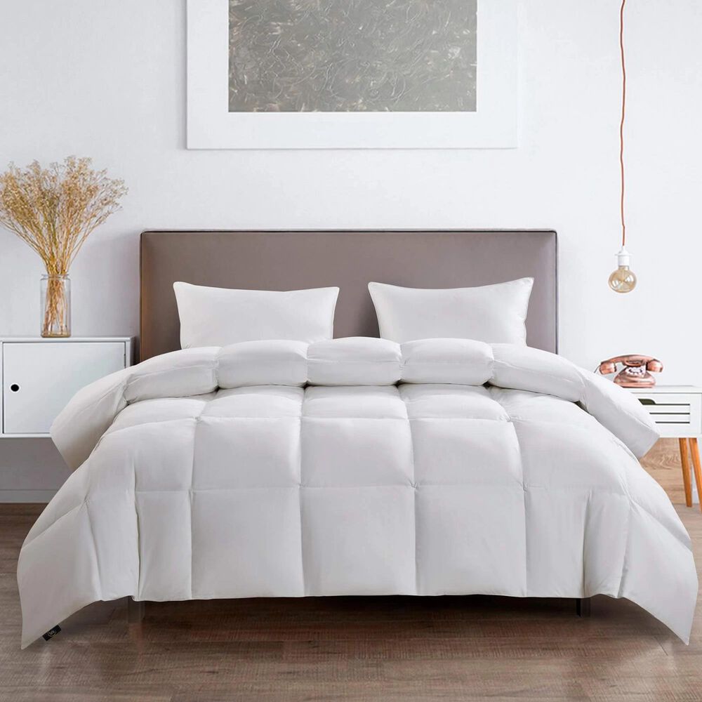 Blue Ridge Home Fashions Serta 233 Thread Count Full/Queen All Season Comforter in White Goose, , large