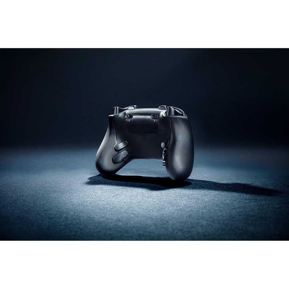 Razer Wolverine V3 Pro Wireless Gaming Controller for Xbox Series X/S and PC in Black, , large