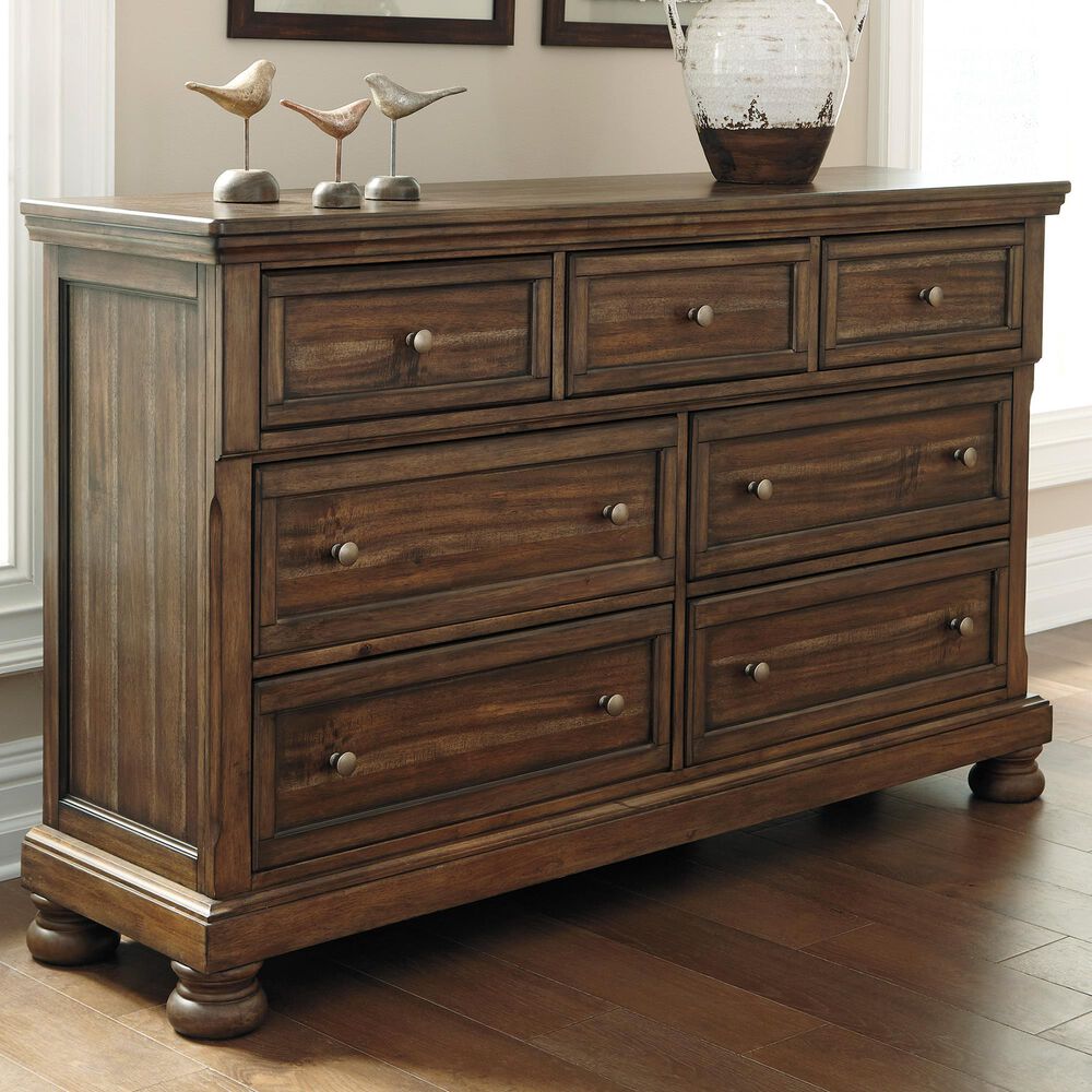 Ashley Flynnter 7 Drawer Dresser in Medium Brown, , large