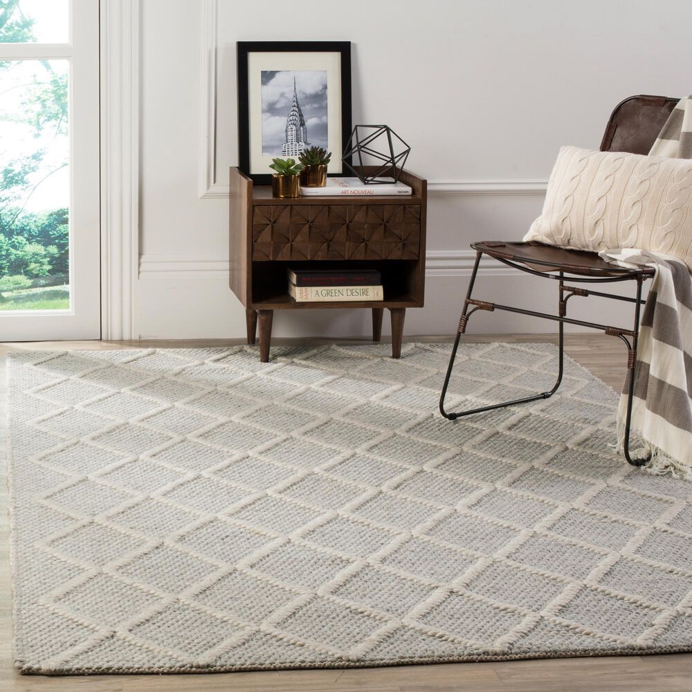 Safavieh Natura Transitional 10&#39; x 14&#39; Silver and Ivory Area Rug, , large