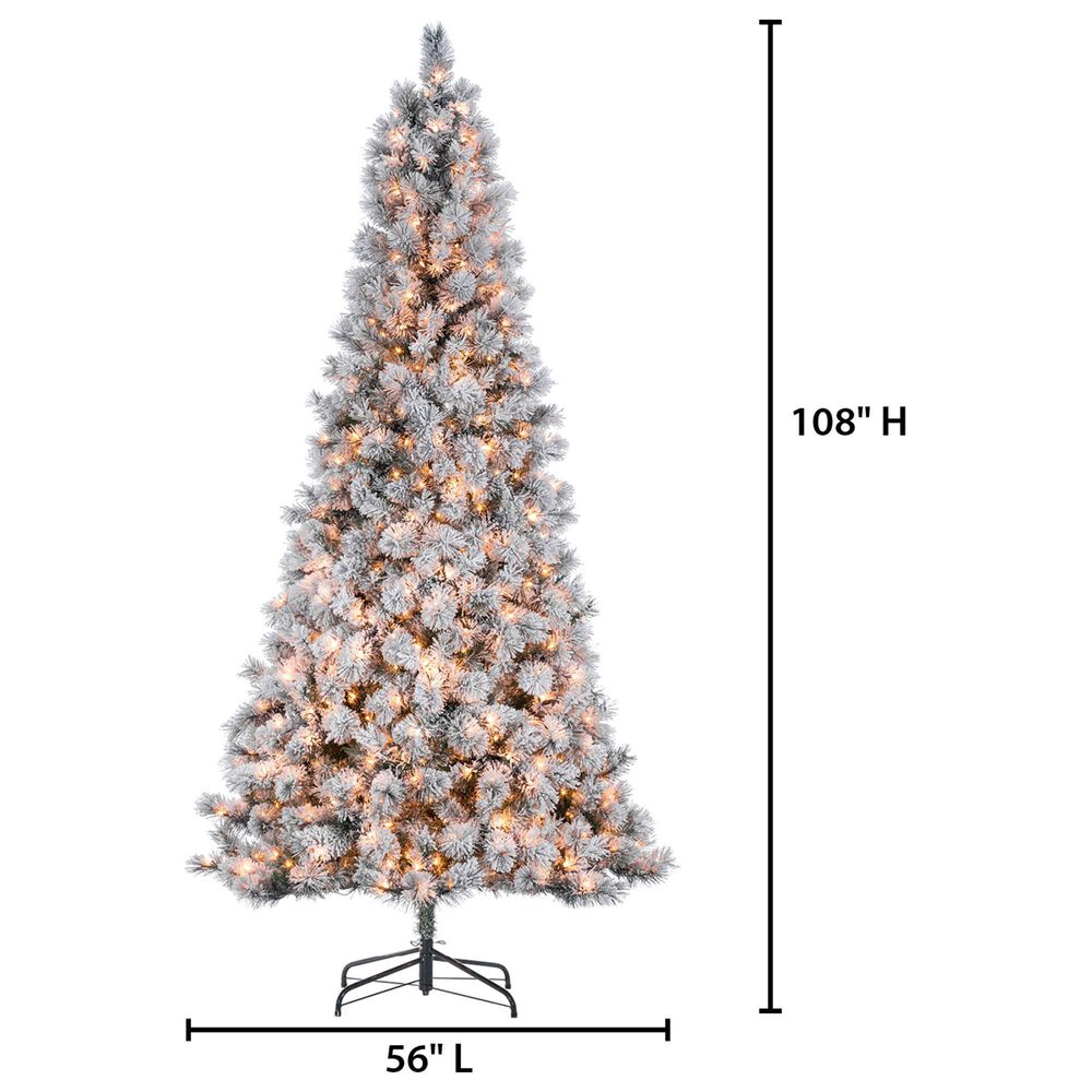 The Gerson Company 9&#39; Pre-Lit Boise Pine Christmas Tree in Green, , large