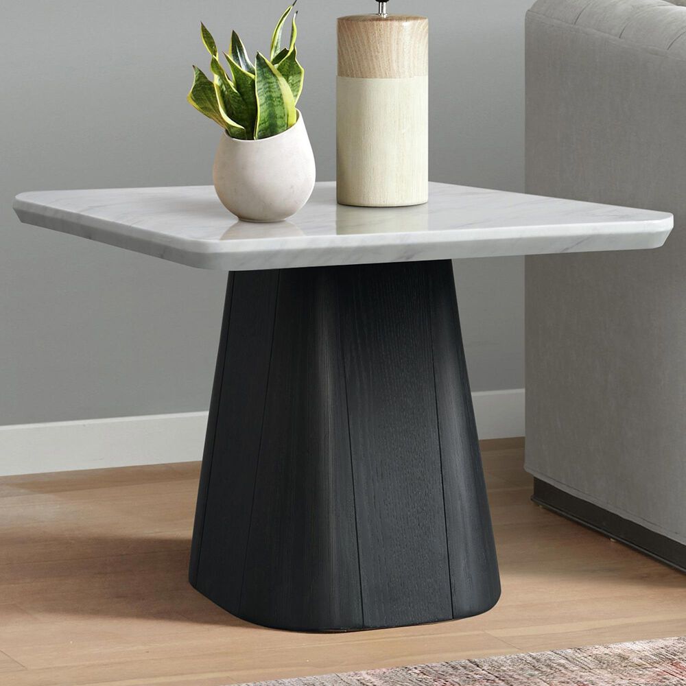 Mayberry Hill End Table in White, , large