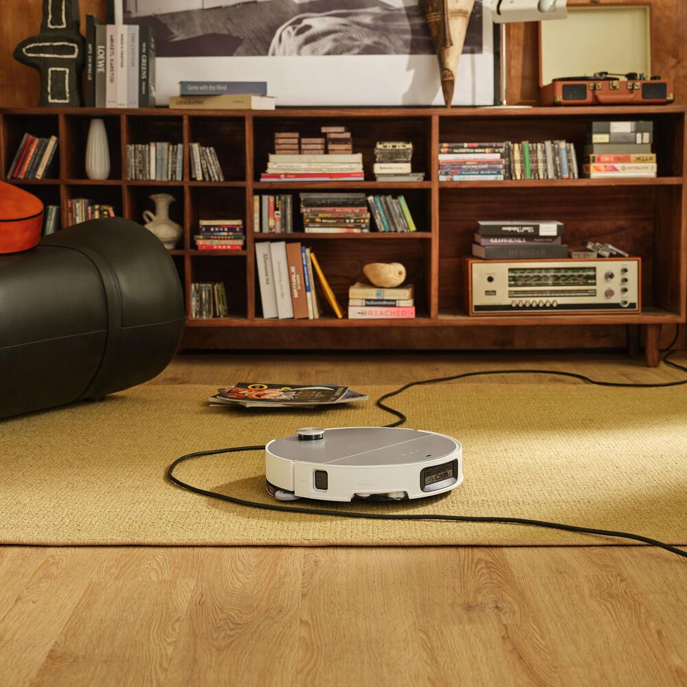 Roborock Saros 10 Robot Vacuum with Dual Anti-Tangle System in White, , large