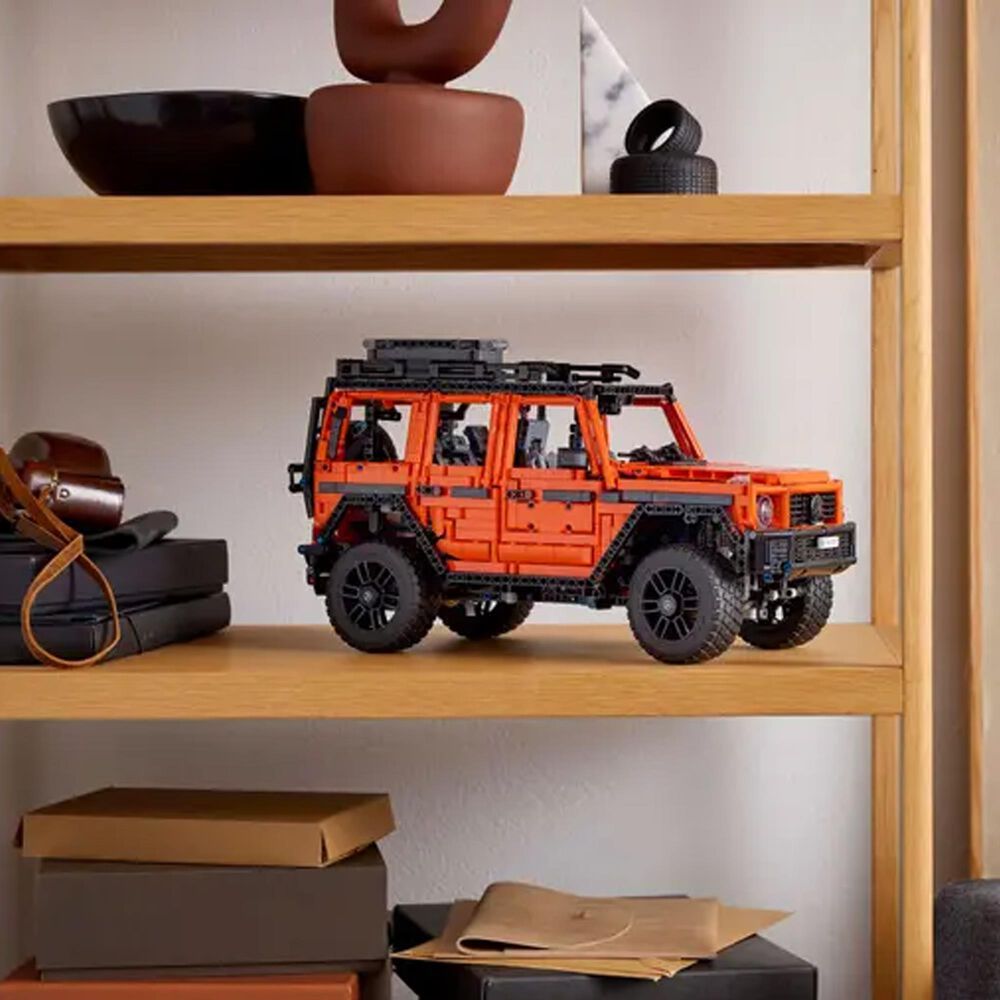 LEGO Technic Mercedes-Benz G 500 PROFESSIONAL Line, , large
