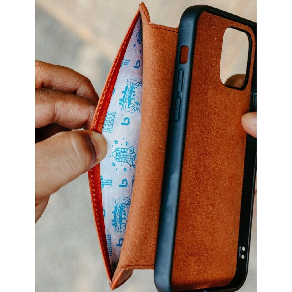 Bluebonnet Cases Executive Leather Wallet Case Folio for iPhone 16 Pro Max in Tuscan Tan, , large