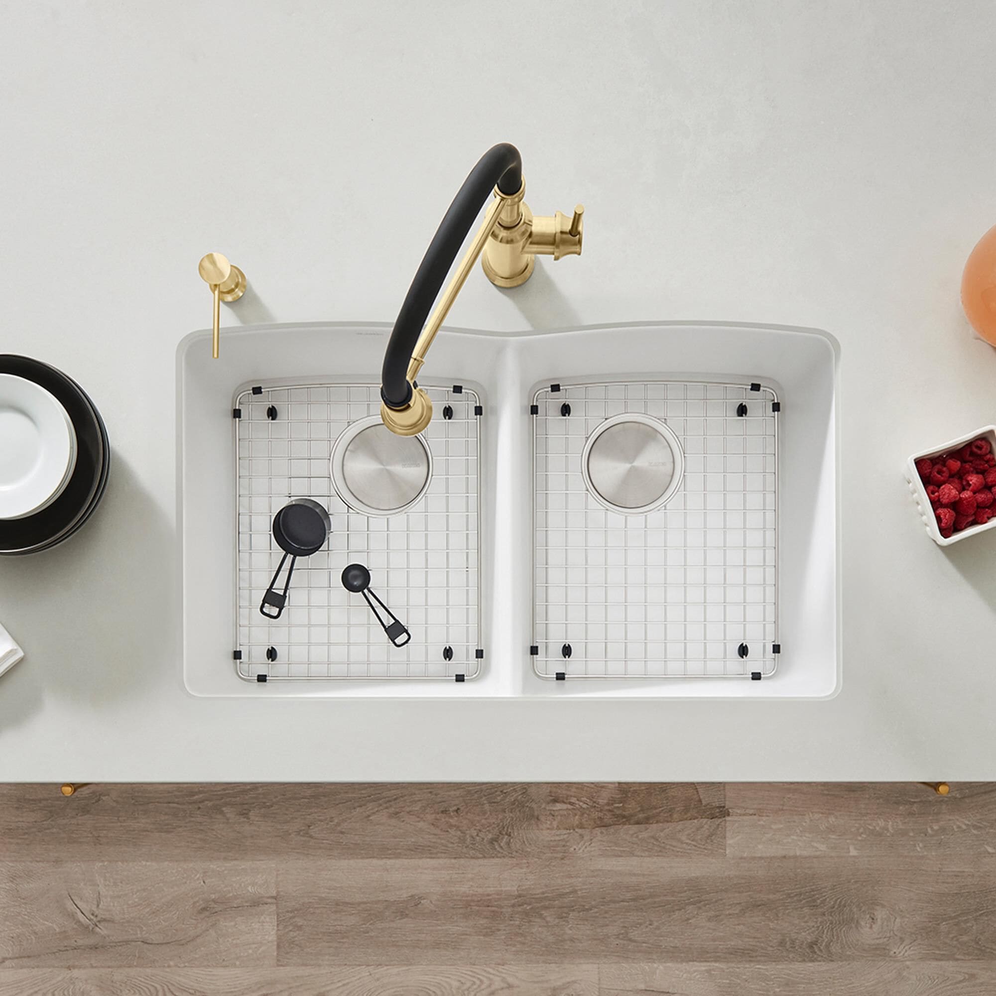 Blanco Diamond Bottom Grid for Left Bowl of 50 50 Sinks in