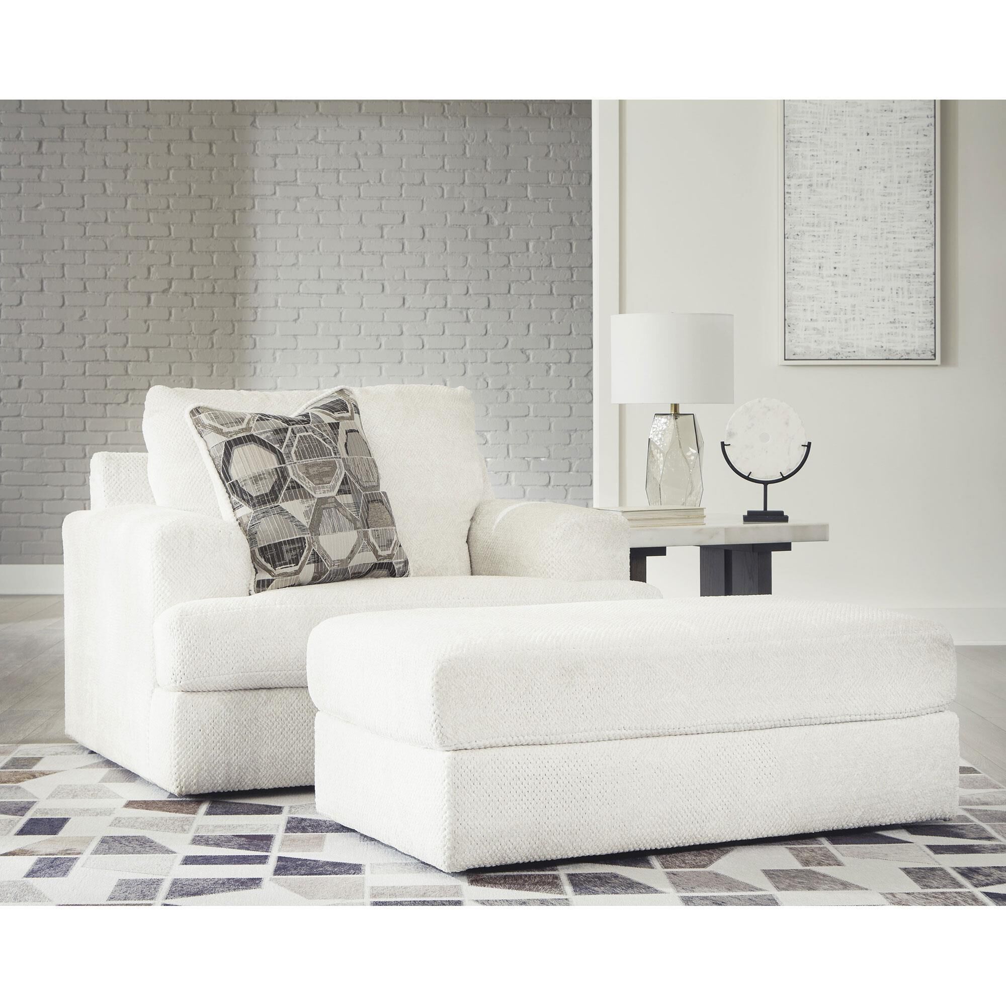 Oversized online accent chair