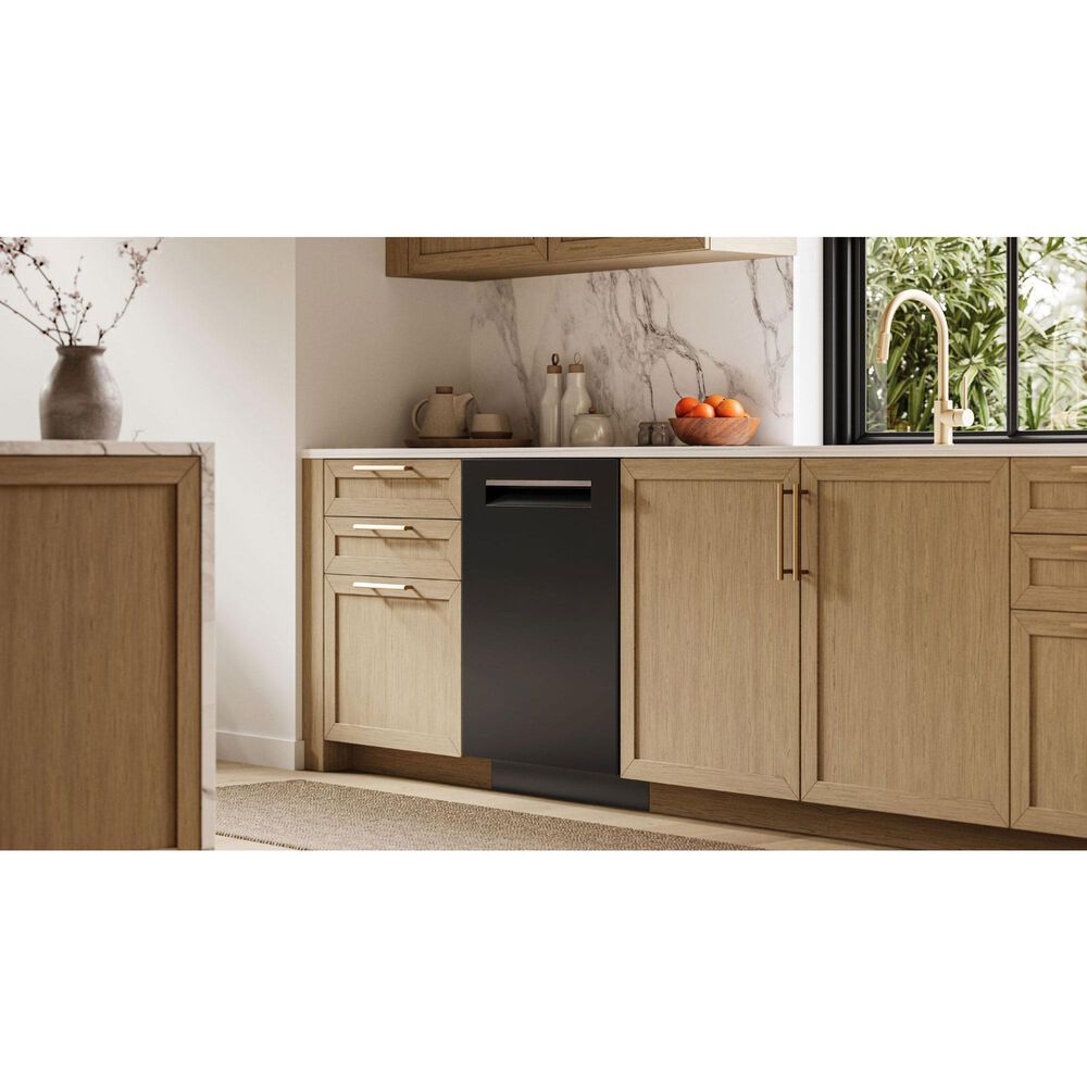 Bosch 500 Series 24&quot; Built-In Pocket Handle Dishwasher with 8 Wash Cycles in Black, , large