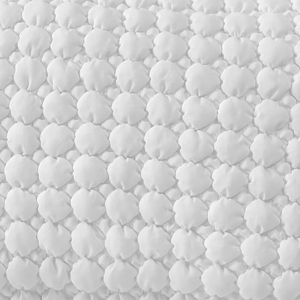 J. Queen Bold Cloud Puff 2-Piece Twin/Twin XL Quilt Set in White, , large