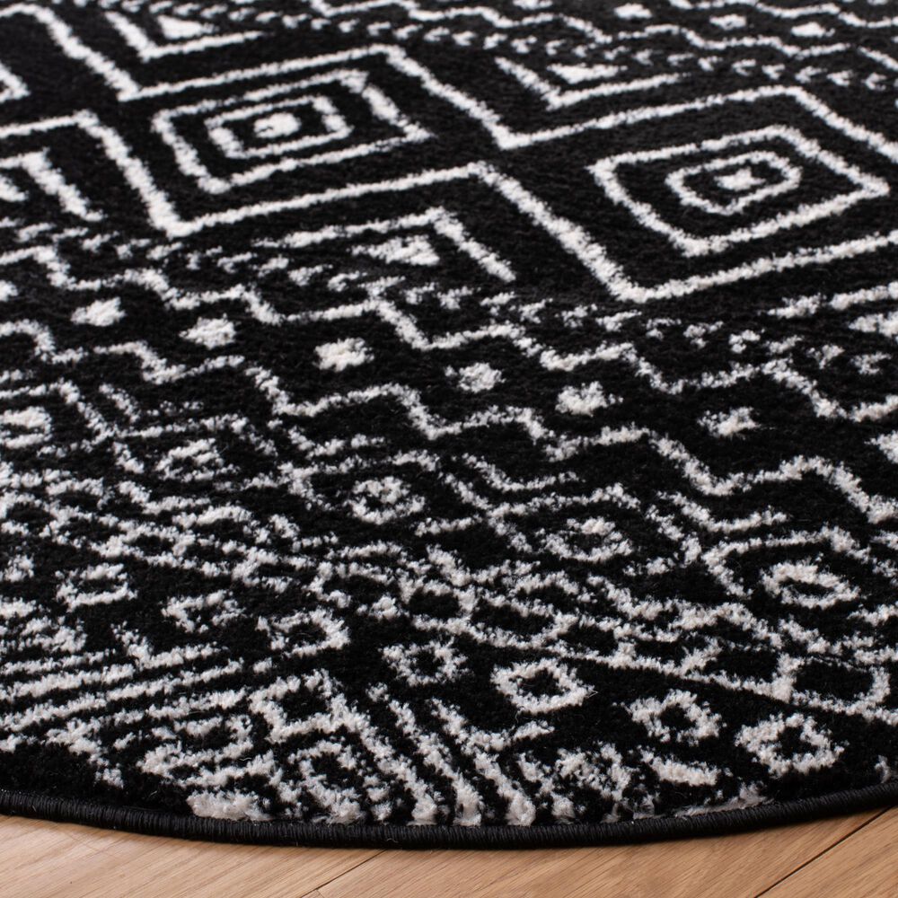 Safavieh Tulum Traditional  6&#39;7&quot; Round Black and Ivory Area Rug, , large