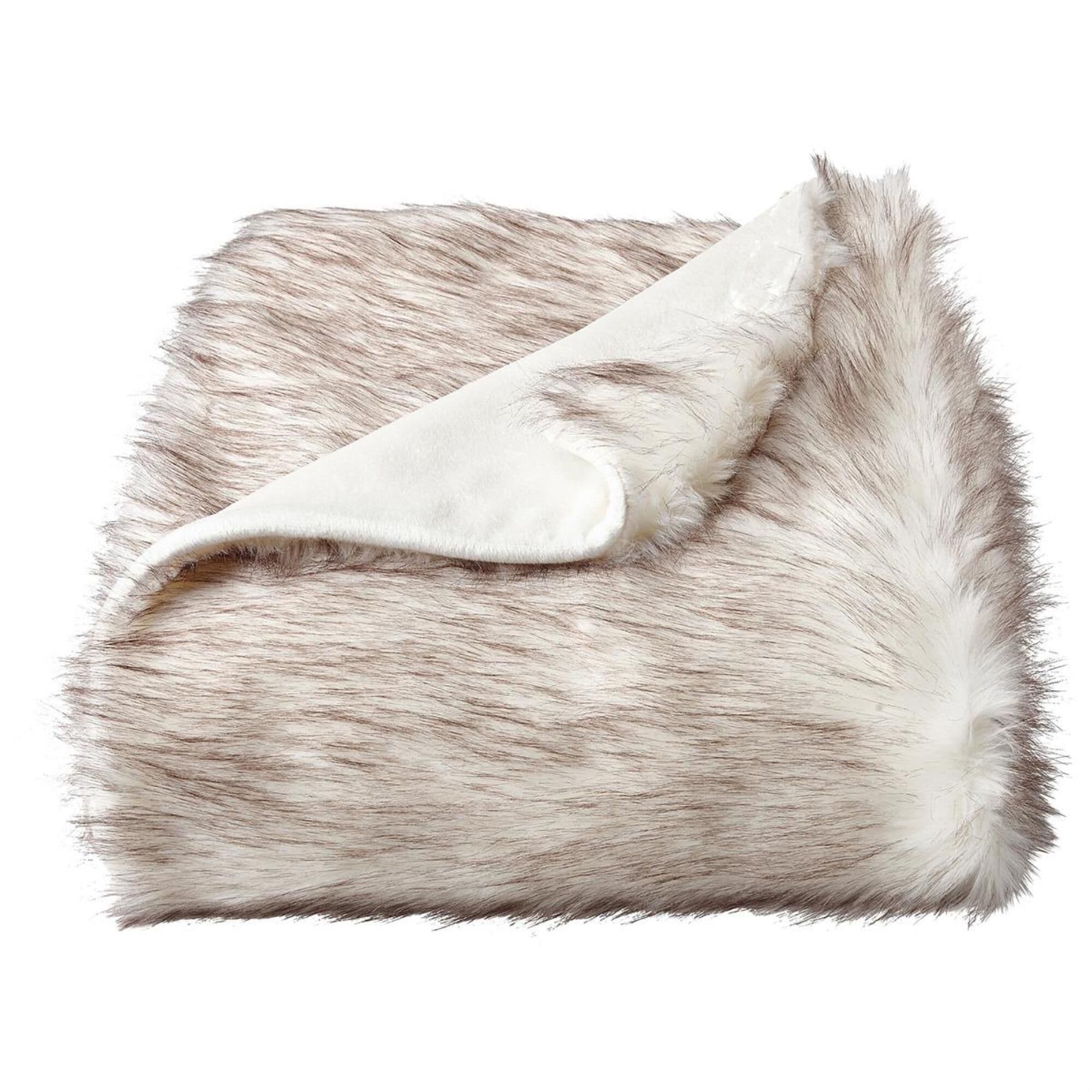 Timberlake Lavish Home Premium Faux Wolf Fur Blanket in Pearl White NFM