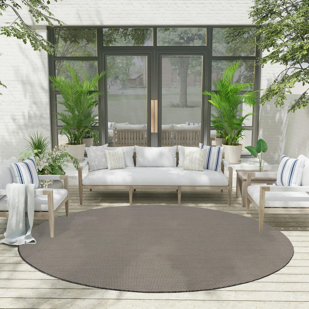 Nourison Courtyard Ivory and Charcoal 8&#39; Round Indoor/Outdoor Area Rug, , large