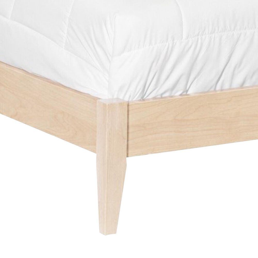 Archbold Furniture 2 West Queen Platform Bed in Oat, , large