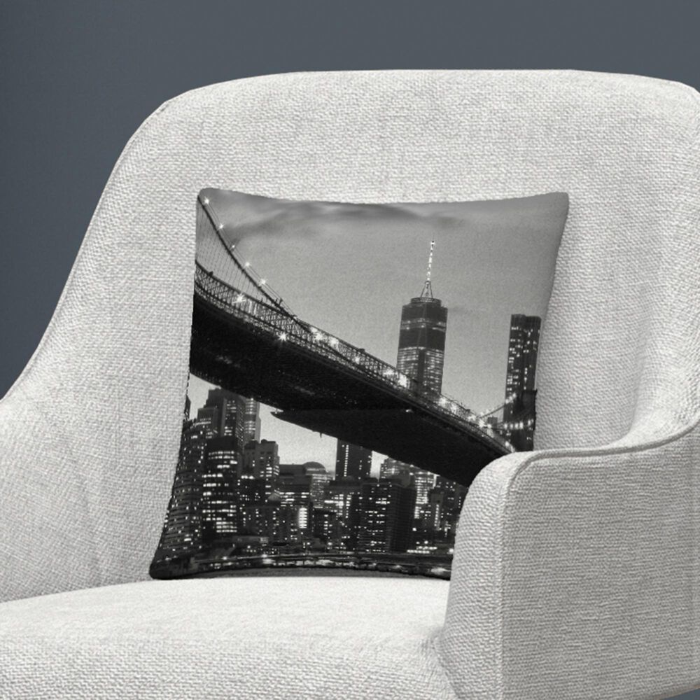 Timberlake CATeyes 'Brooklyn Bridge 5' 16 x 16 Decorative Throw Pillow, , large