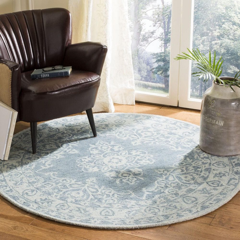 Safavieh Micro-Loop 5&#39; Round Blue and Light Blue Area Rug, , large