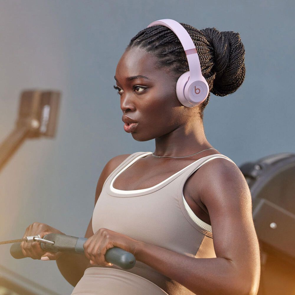 Beats Solo 4 True Wireless On Ear Headphones in Cloud Pink | NFM