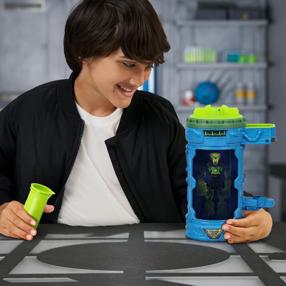 Bluey Mutators S2 Mutation Chamber Action Figure - Atomic Earth Panther, , large