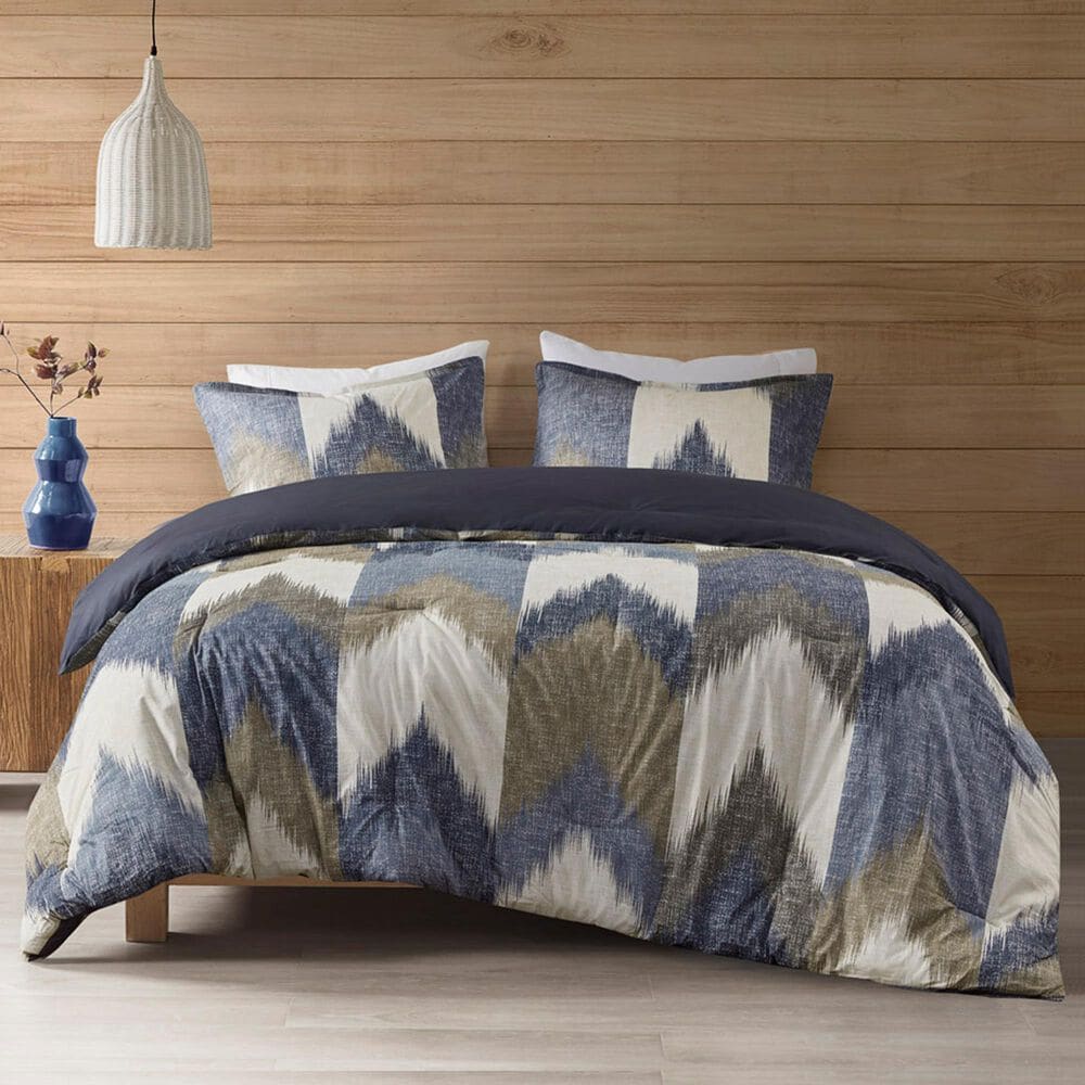 Hampton Park Alpine 3-Piece King/California King Comforter Mini Set in Navy, , large
