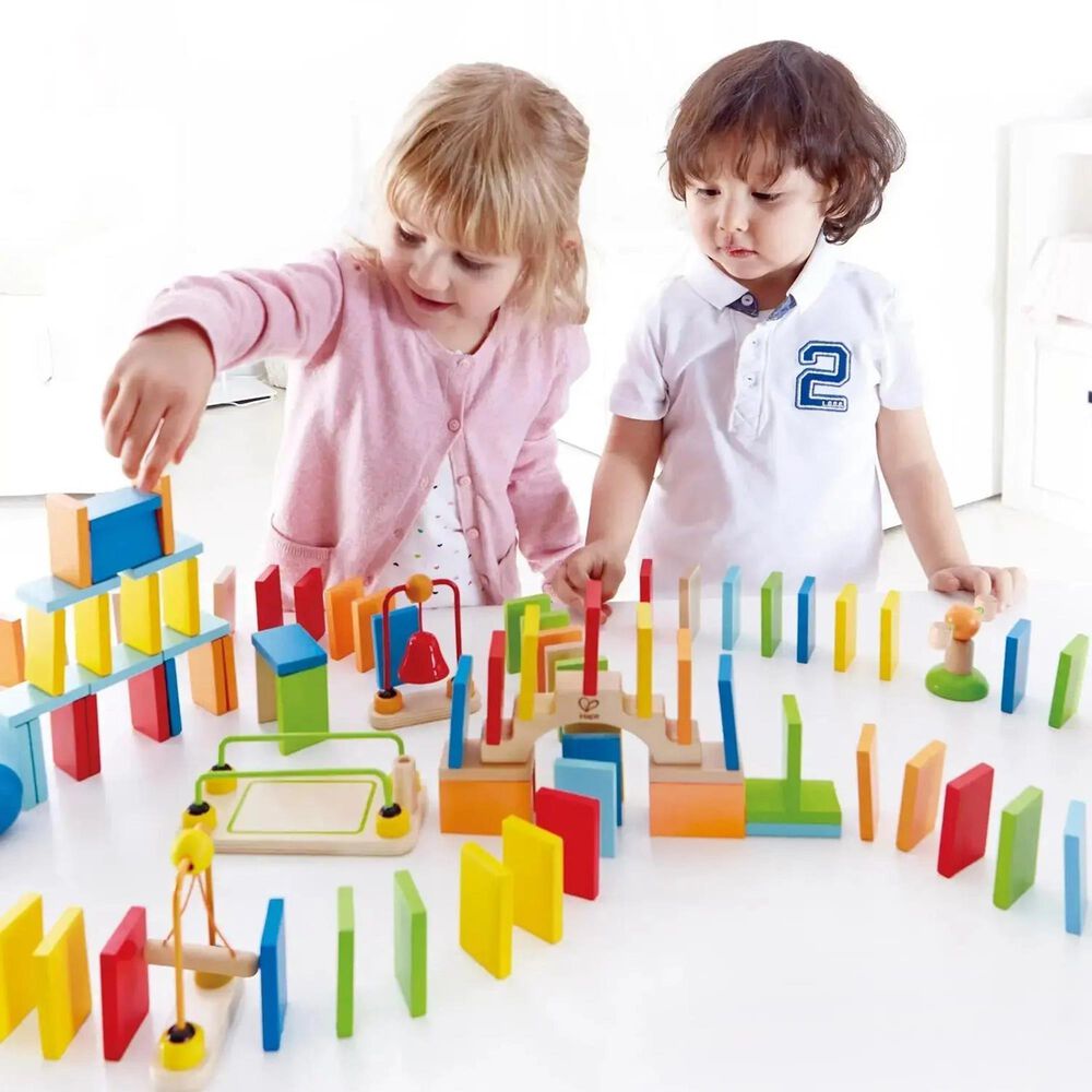 Hape Toys Dynamo Dominoes in Multicolor, , large