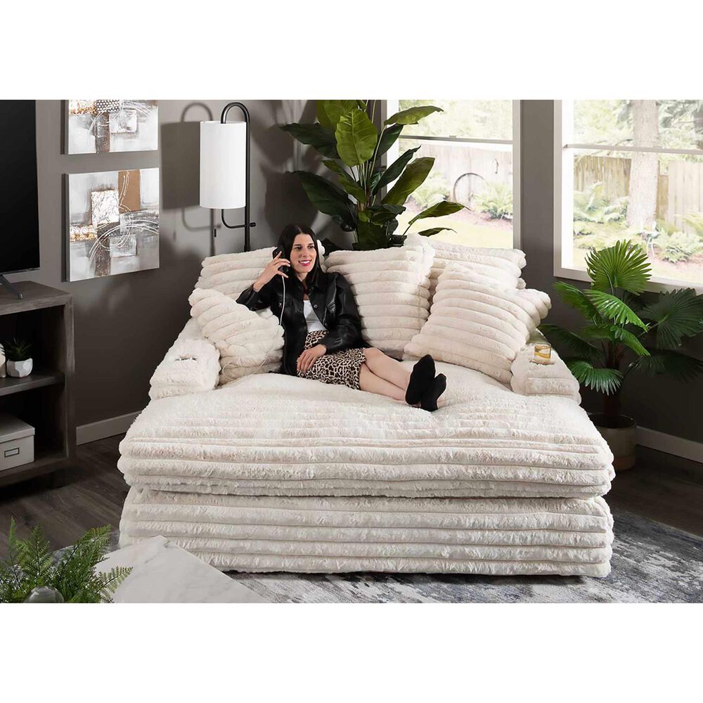 Moore Furniture Grand Home Theatre Chaise Lounge in Cloud Cream, , large