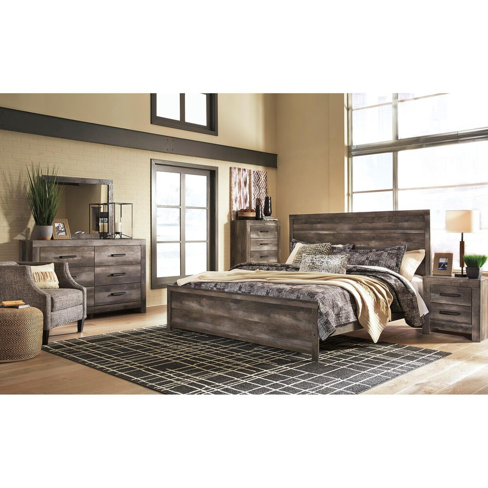 Ashley Wynnlow King Panel Bed in Gray, , large