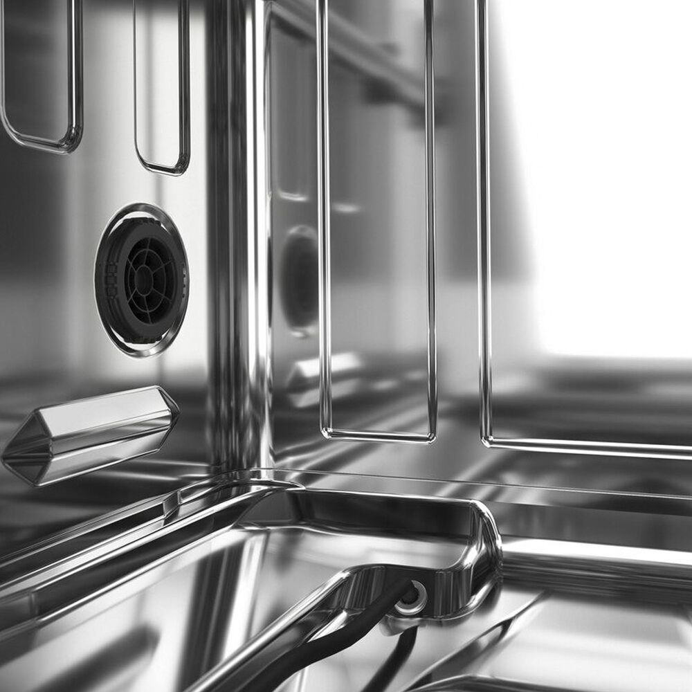 KitchenAid 24" BuiltIn Pocket Handle Dishwasher with FreeFlex 3rd Rack