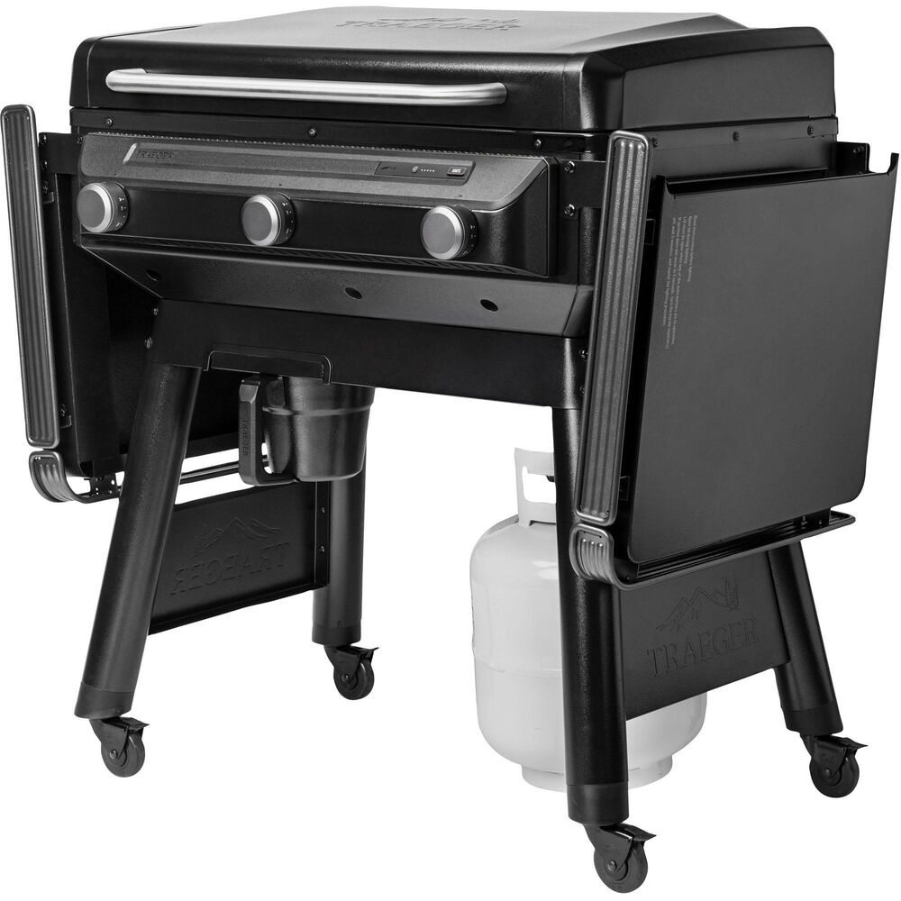 Traeger Grills Flatrock Flat Top Grill in Black, , large