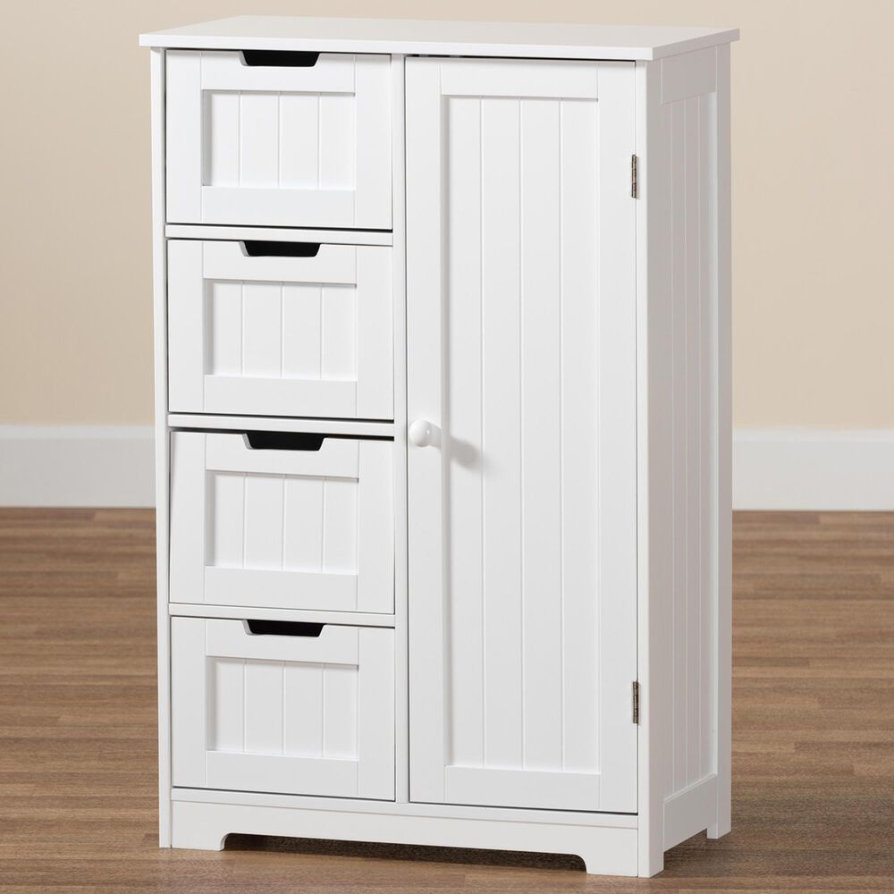 studio bathroom storage