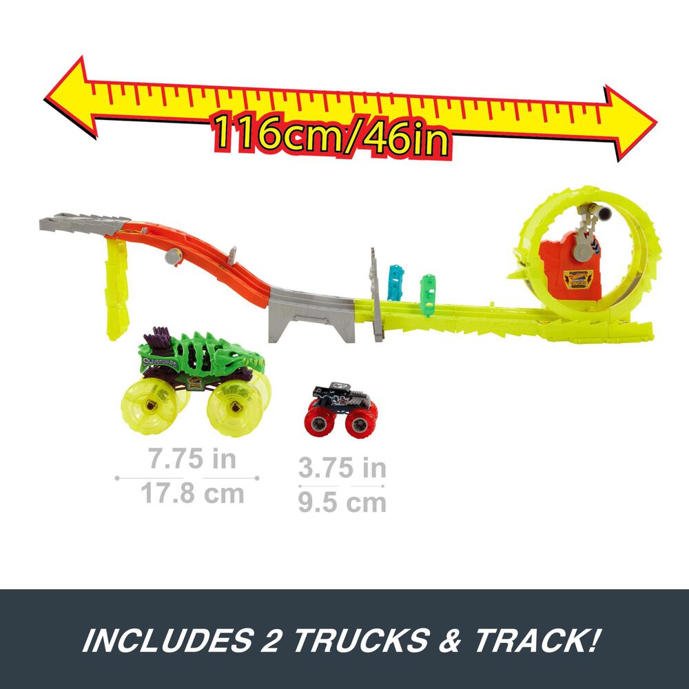 Hot Wheels Monster Trucks Power Smashers Race and Chase, , large